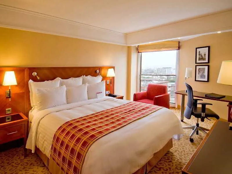 Marriott Rive Gauche & Conference Center Hotel Paris