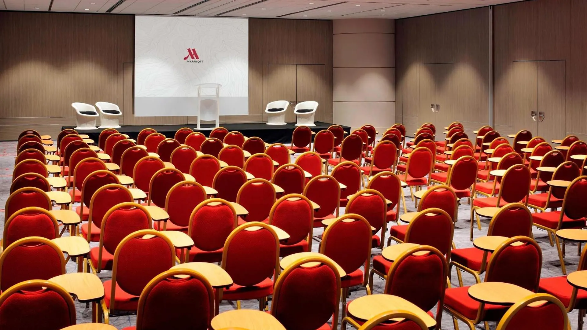 Marriott Rive Gauche & Conference Center 4* Parigi