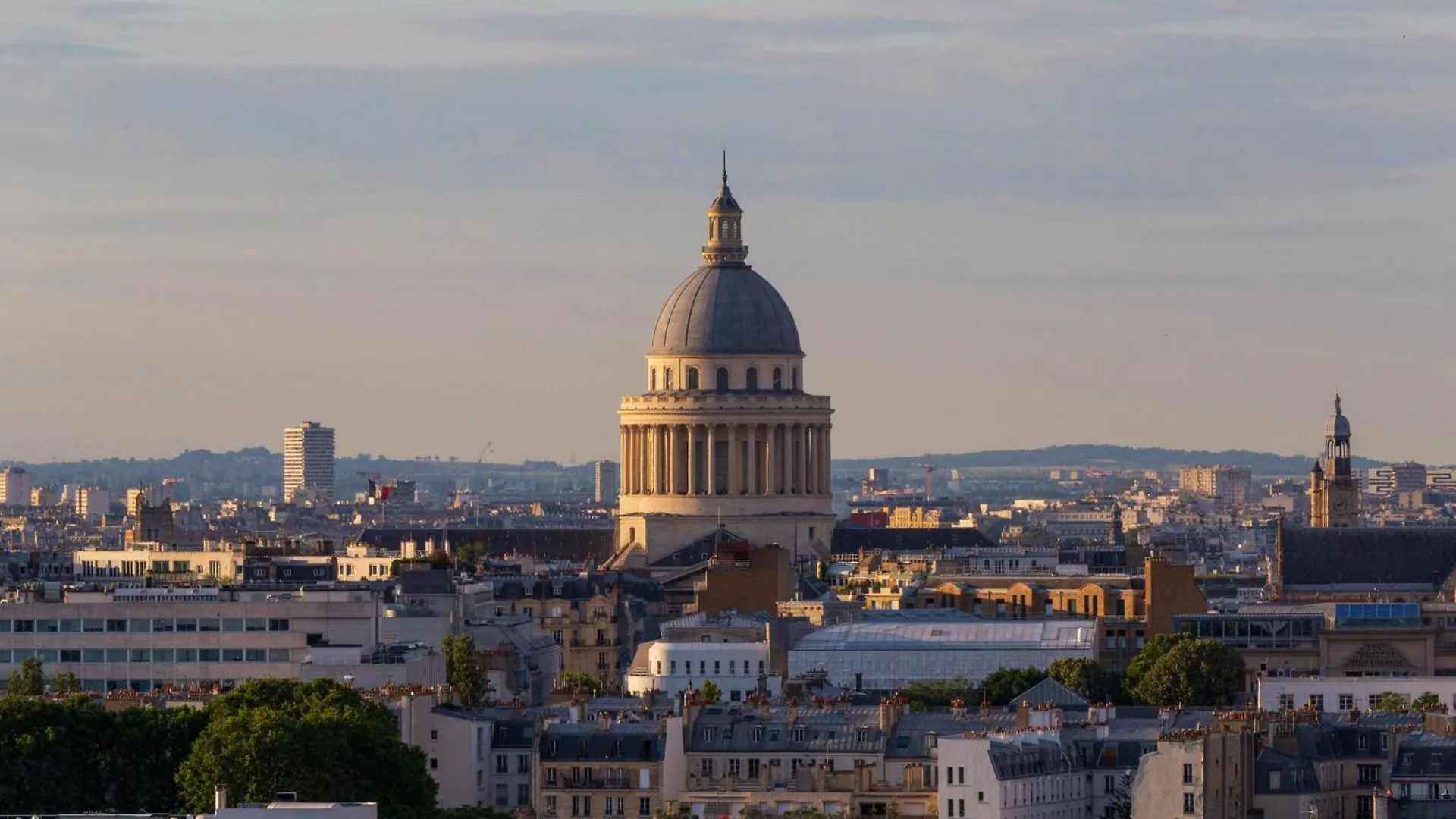 Marriott Rive Gauche & Conference Center 4* Paris