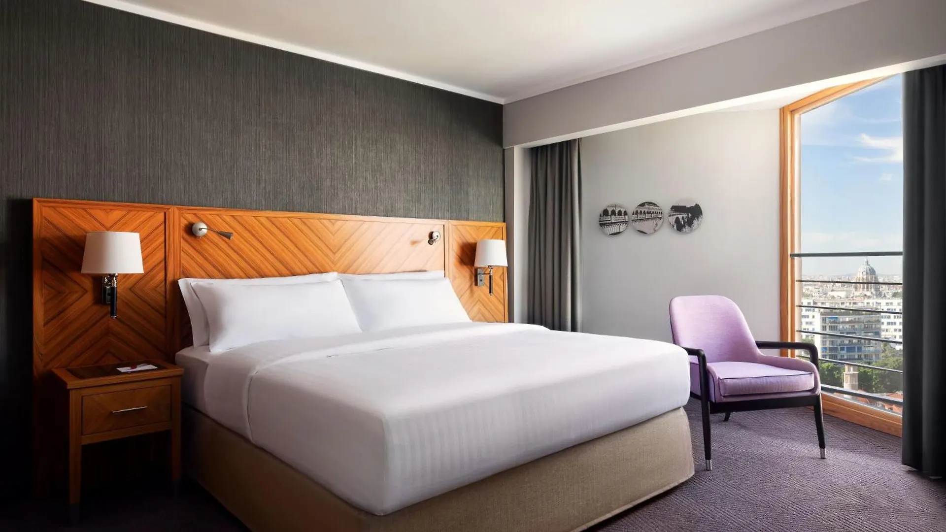 Marriott Rive Gauche & Conference Center 4* Paris