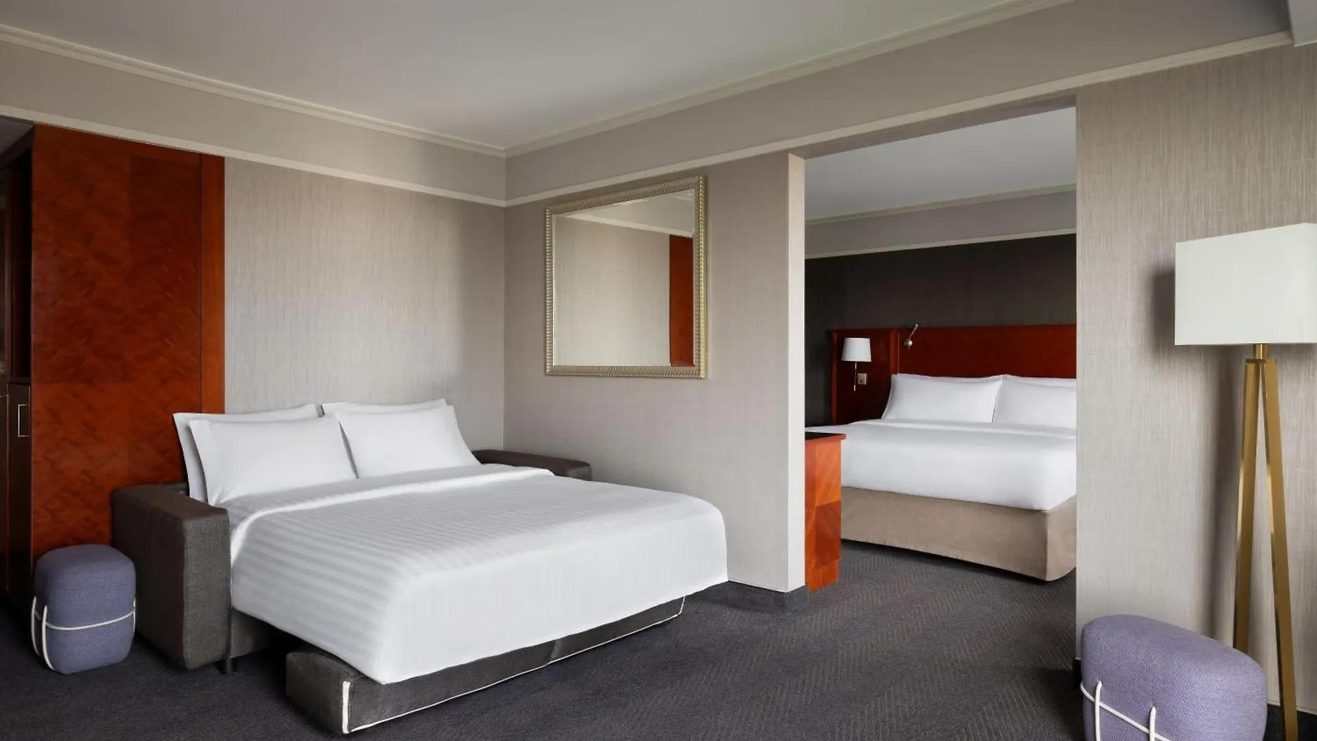 Marriott Rive Gauche & Conference Center 4*