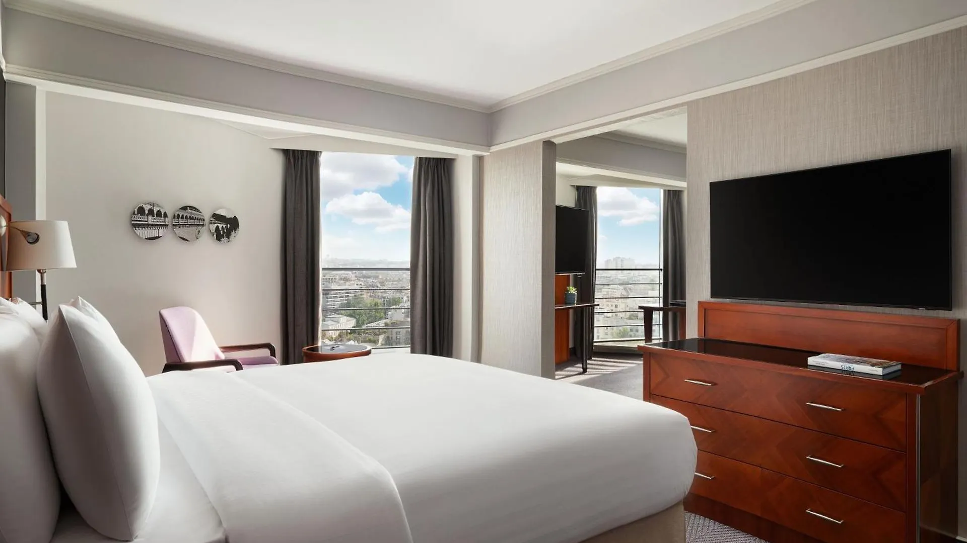 Hotel Marriott Rive Gauche & Conference Center