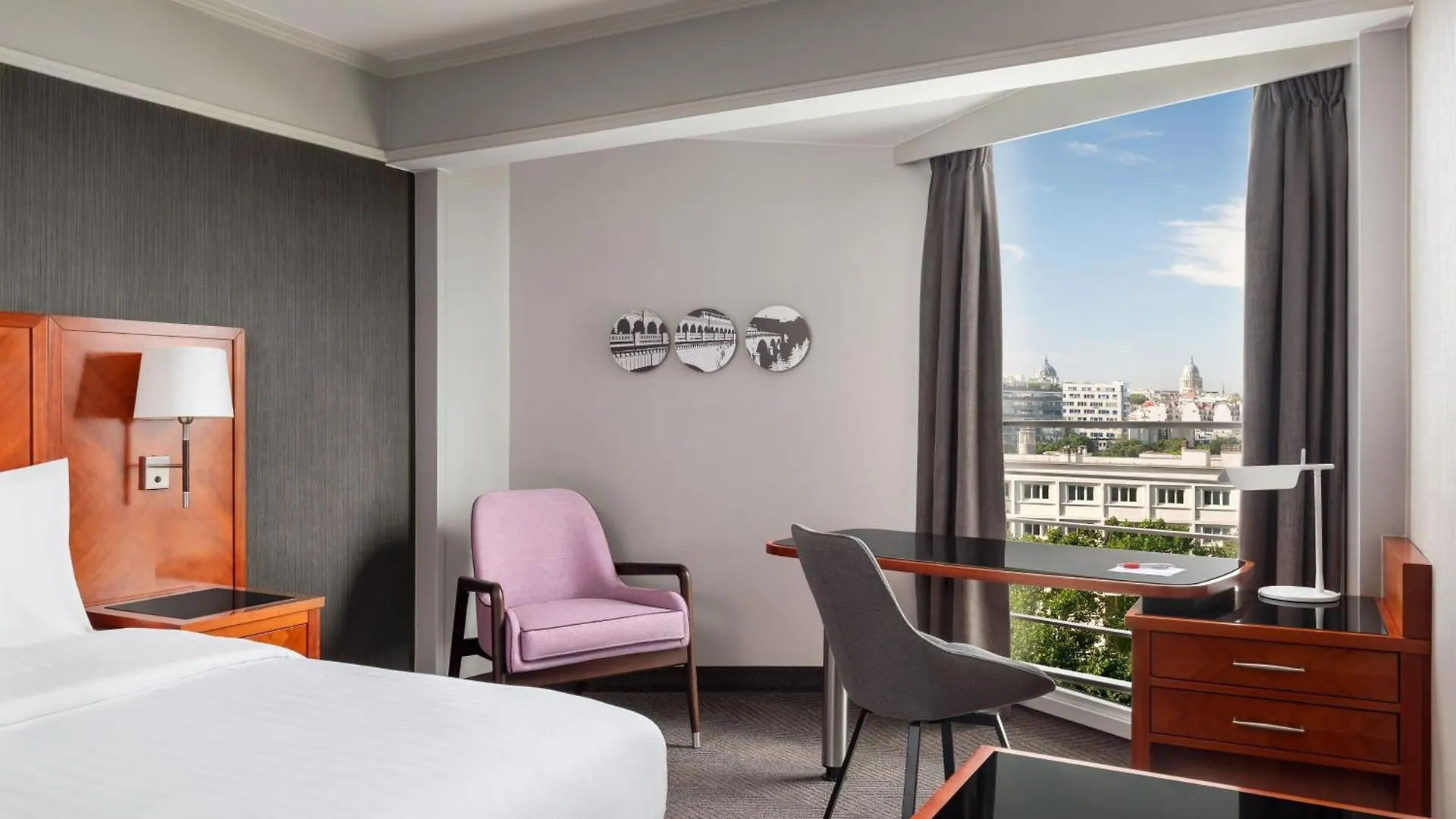 Hotel Marriott Rive Gauche & Conference Center