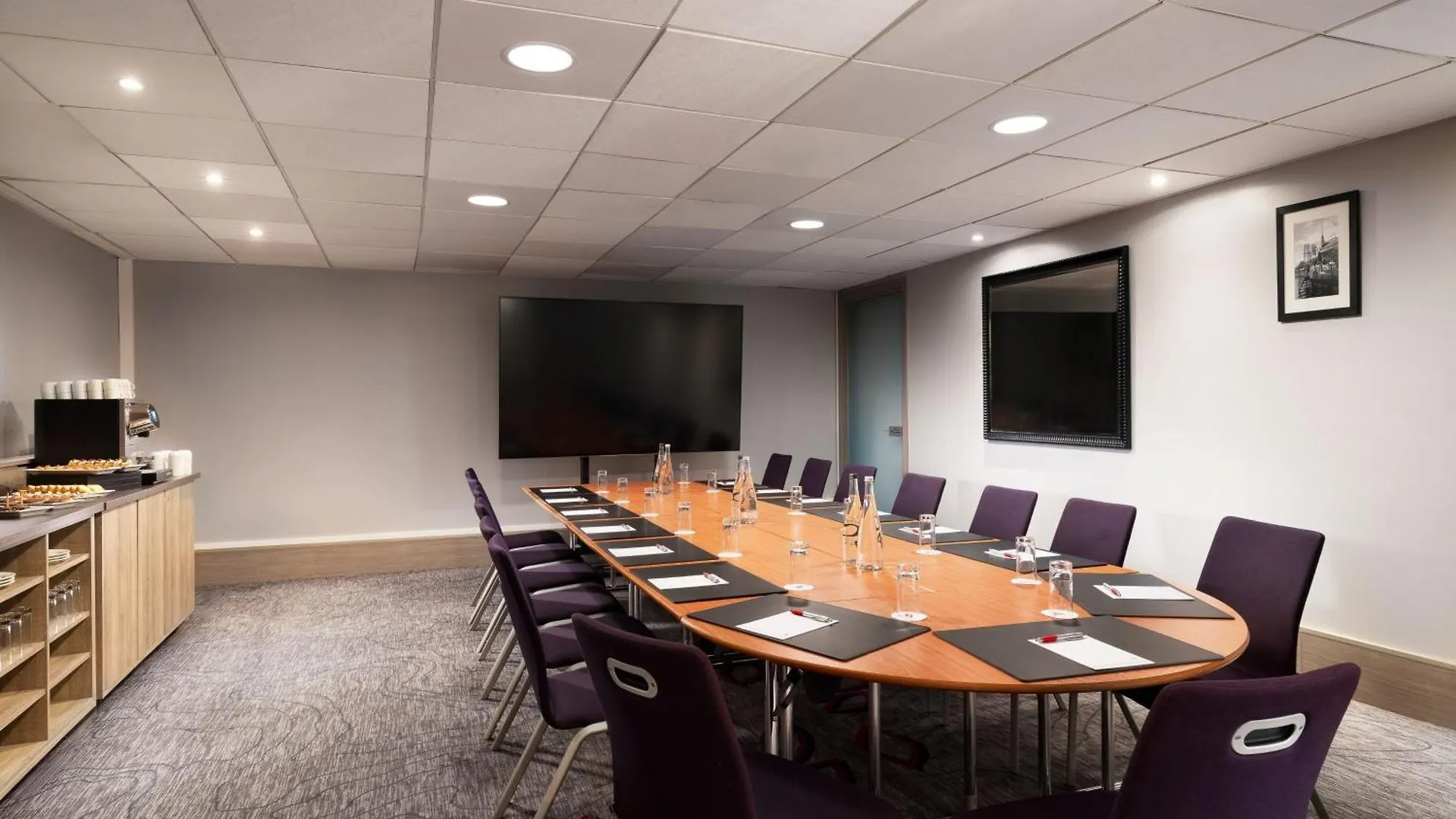 Marriott Rive Gauche & Conference Center 4*